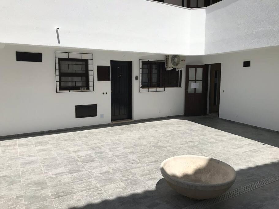Alexa Apartment T2, Albufeira Center Two Bedrooms Self Check-In Exterior photo