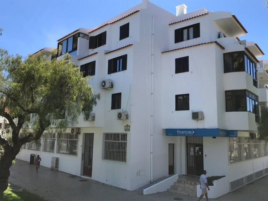 Alexa Apartment T2, Albufeira Center Two Bedrooms Self Check-In Exterior photo