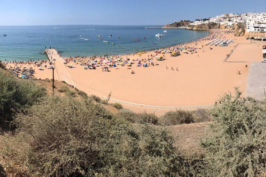 Alexa Apartment T2, Albufeira Center Two Bedrooms Self Check-In Exterior photo